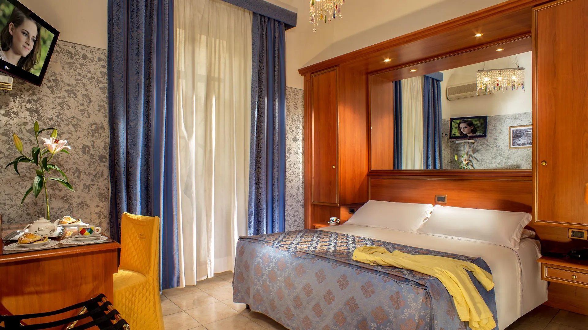 Hotel Assisi Rome 3*,  Italy