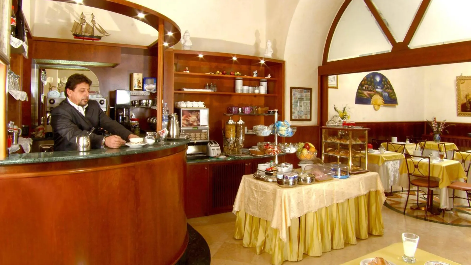 Hotel Assisi Rome 3*,